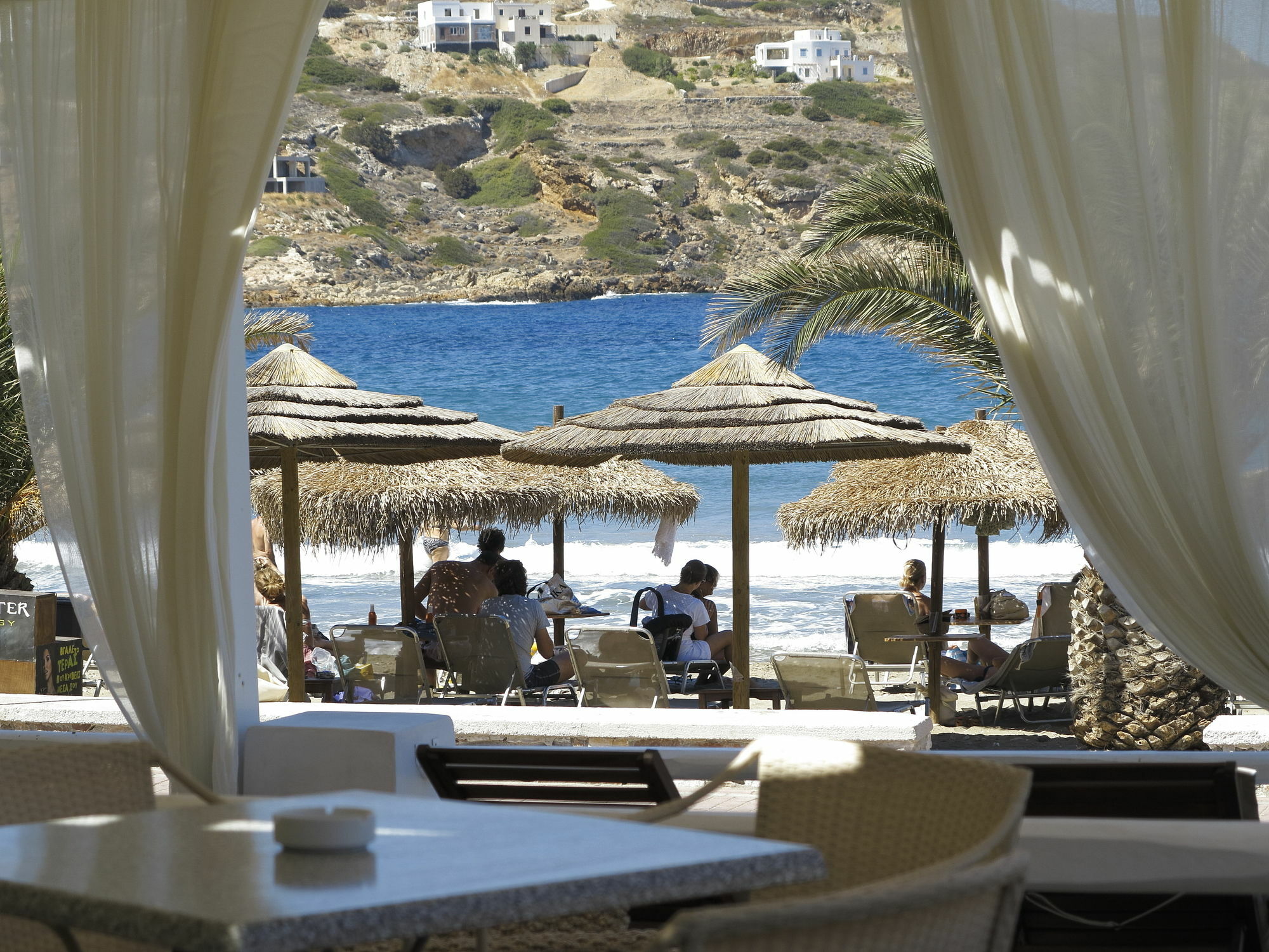 Blue Harmony Hotel Kini Exterior foto